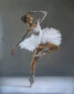 (English) "In the embrace of inner peace", figurative painting, ballerina, calm, harmony